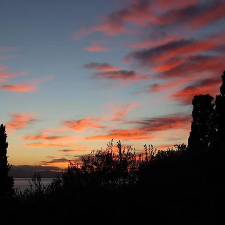 Durrell Corfu Strawberry-Pink Villa Perama (Corfu) Exterior foto